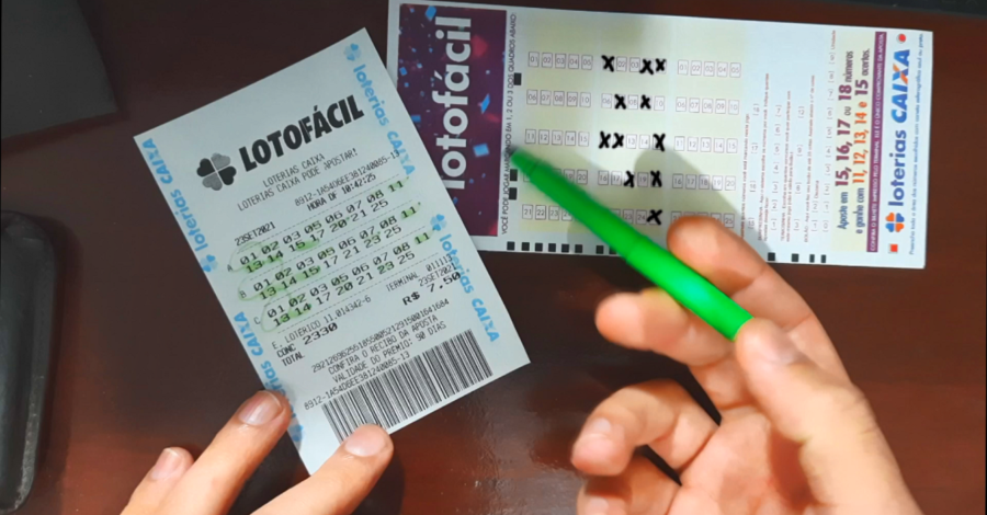 CORRIGINDO O JOGO DA LOTOFÁCIL QUE JOGUEI COM OS NÚMEROS QUE MAIS SAIRAM NOS ÚLTIMOS 19 CONCURSOS