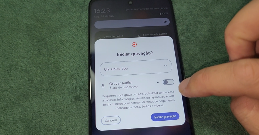 TEM GRAVADOR DE TELA NO MOTOROLA MOTO G17?